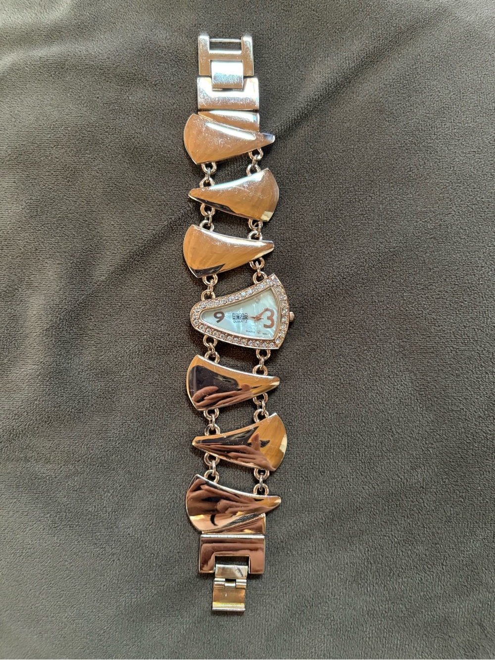 Figaro Milano Gold Tone Bracelet Watch with Crystal Accents - needs battery